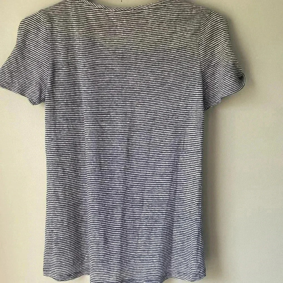 Athleta open shoulder short sleeve top size XS - Picture 3 of 4